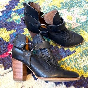 Seychelles black western bootie 8